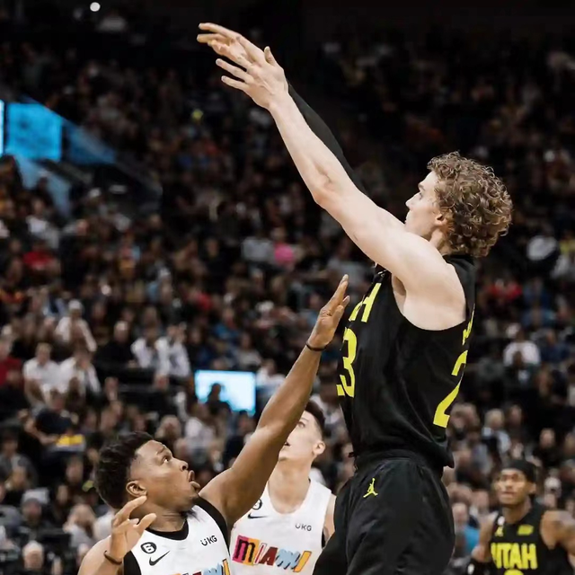 菲尼克斯太阳队标-天博官方网站